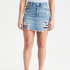 American Eagle distressed denim skirt size 00
